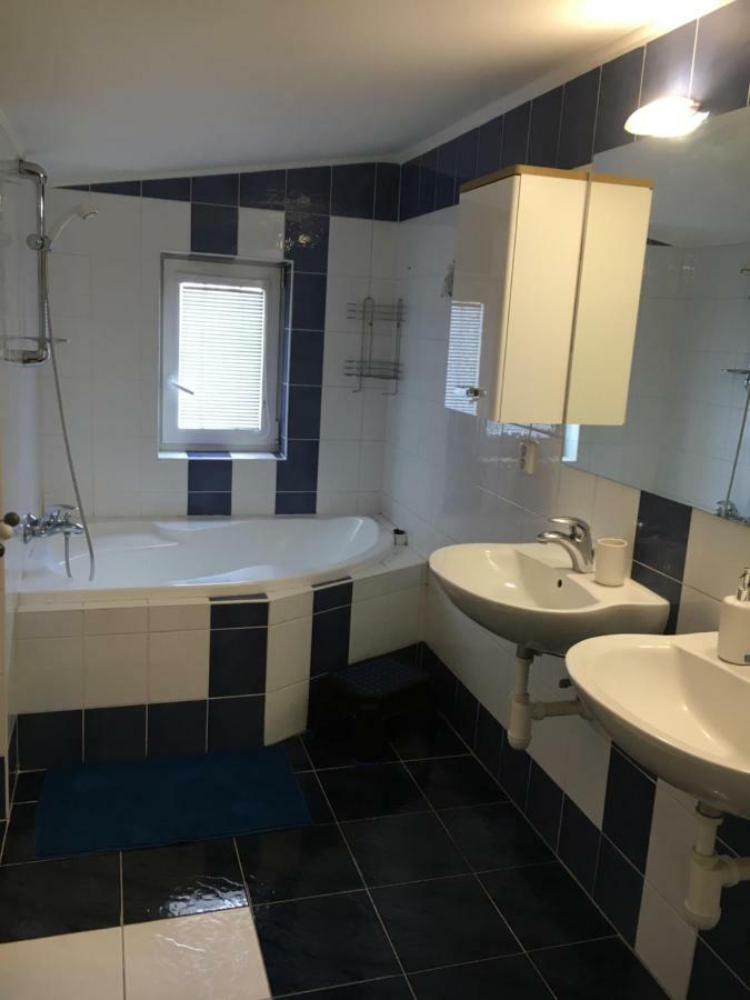 Home Veľký Slavkov Eksteriør bilde